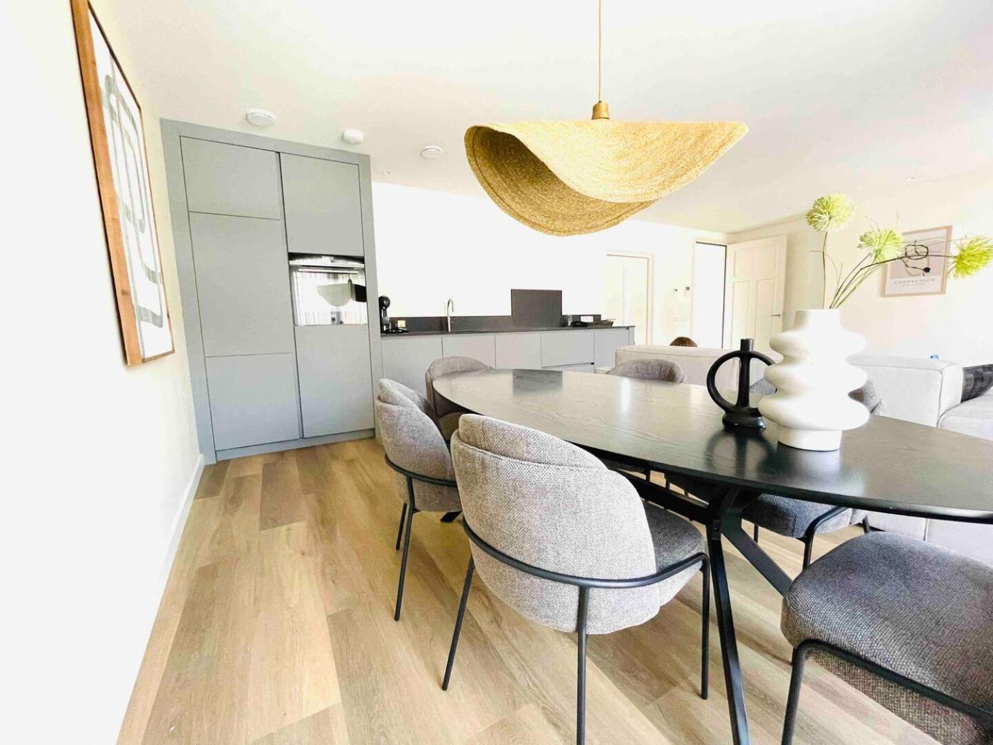 New Apartment In City Centre Large أويرسخوت المظهر الخارجي الصورة